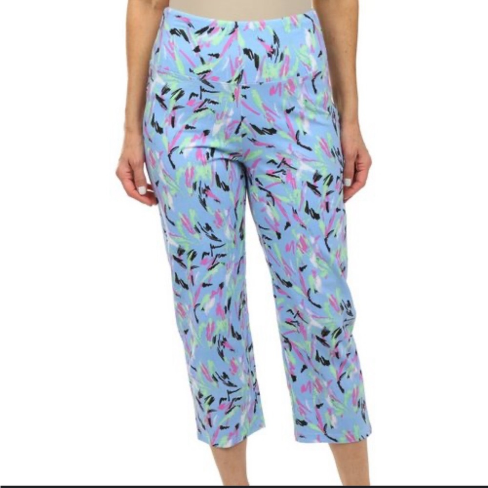 Slender Shapes
Women's Printed Knit Capris - Blue